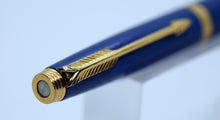 Load image into Gallery viewer, Parker 75 - Lapis Lazuli with Mk I Section with "M" 18ct Gold Nib - (P1214)