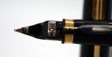 Load image into Gallery viewer, Z-Parker 75 Premier - Black with 18ct Gold Nib - MOR - P1088