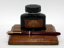 Load image into Gallery viewer, Parker Duofold Junior - Red with No.10 14ct Gold Nib - P1085j