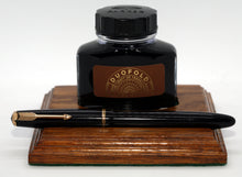 Load image into Gallery viewer, Z-Parker Duofold Senior - Black with No.35 14ct Gold Nib - P1003