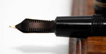 Load image into Gallery viewer, Z-Parker Duofold Senior - Black with No.35 14ct Gold Nib - P1003