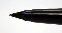 Load image into Gallery viewer, Z-Parker 45 Flighter Chrome End CT - Flighter with M Gold Nib - P1085f