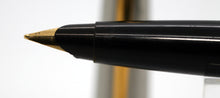 Load image into Gallery viewer, Z-Parker Parker 45 Flighter - Flighter SS with 14ct Gold Nib - P1113o