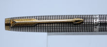 Load image into Gallery viewer, Parker 75-Cisele with No.83 14ct Gold Nib-P1141