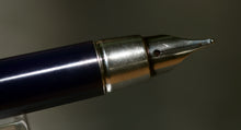 Load image into Gallery viewer, Z-Parker 25 Mk I - Blue Trim - Fine Point Nib