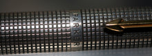 Load image into Gallery viewer, Z-Parker 75 Cisele - Sterling Silver - M Medium Point 14k Gold Nib