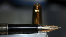 Load image into Gallery viewer, Z-Parker 75 Vermeil - Gold Plated Sterling Silver - XF Point 14k Gold Nib