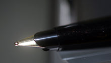 Load image into Gallery viewer, Z-Parker 45 Flighter CT with Black Barrel End - M Medium Point 14k Gold Nib