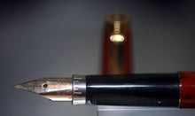 Load image into Gallery viewer, Z-Parker 75 Jasper Red Laque - XF Extra Fine Point 14k Gold Nib