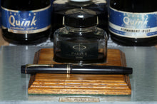 Load image into Gallery viewer, Z-Parker Victory Mk II in Dark Blue with 14ct Gold Nib