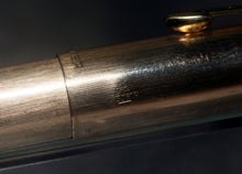 Load image into Gallery viewer, Z-Parker 61 in Cirrus Cloud Gold - Broad Italic Point 14k Gold Nib