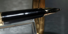 Load image into Gallery viewer, Z-Parker 65 in Stratus Cloud Gold - Medium Point 14k Gold Nib