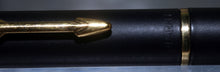 Load image into Gallery viewer, Z-Parker 95 Matt Black GT - M Medium Gold Nib (P924a)