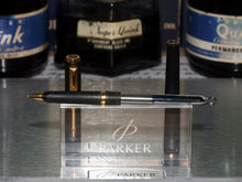 Load image into Gallery viewer, Z-Parker 95 Matt Black GT - M Medium Gold Nib (P924a)