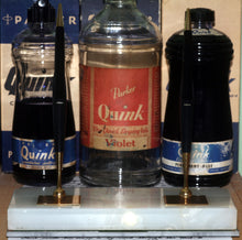 Load image into Gallery viewer, Z-Parker Desk Set with Twin Ball Point Pens (Parker 61 Style)