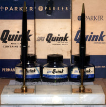 Load image into Gallery viewer, Z-Parker Desk Set with Twin Ball Point Pens (Parker 61 Style)