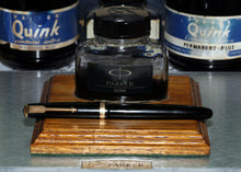 Load image into Gallery viewer, Z-Parker Duofold Gold AF in Black with 14ct Gold Nib