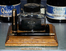 Load image into Gallery viewer, Z-Parker Duofold Gold AF in Black with 14ct Gold Nib