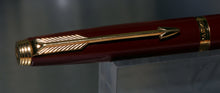 Load image into Gallery viewer, Z-Parker 75 Burgundy Laque - Medium Point 14k Gold Nib