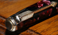 Load image into Gallery viewer, Z-Parker Duofold NS in Rare Garnet Red with 14ct Gold Nib