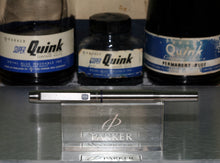 Load image into Gallery viewer, Z-Parker 25 Mk IV - Blue Trim - Medium Italic Nib