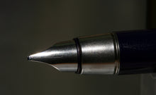 Load image into Gallery viewer, Z-Parker 25 Mk IV - Blue Trim - Medium Italic Nib