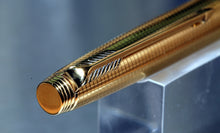 Load image into Gallery viewer, Z-Parker 75 - Insignia Cisele with No.64 Broad 14ct Gold Nib - (P845a)