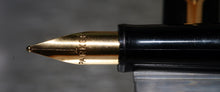 Load image into Gallery viewer, Z-Parker 15 - Matt Black with M Medium Point Gold nib - (P751d)