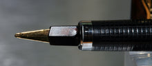 Load image into Gallery viewer, Z-Parker Classic - Thuya with B 2-sided gold nib - (P517b)
