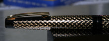 Load image into Gallery viewer, Z-Sheaffer Stylepoint 904 - Black & Gold Model 632 with 14ct Gold Nib - (P690a)