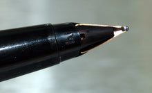 Load image into Gallery viewer, Z-Parker 45 - Deluxe Black CT (Lusterloy Cap) with M Medium 14ct Gold Nib - (P481)