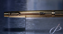 Load image into Gallery viewer, Z-Parker Classic - Milleraies with M - Medium 2-Sided Gold Nib - (P846)