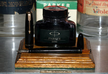 Load image into Gallery viewer, Z-Parker Vacumatic - Black (2 Bands) with Vacumatic 14ct Gold Nib - (P209)