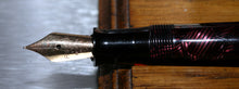 Load image into Gallery viewer, Z-Parker Televisor - Striated Red with Parker No.27 USA 14ct Gold Nib - (P743)