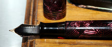 Load image into Gallery viewer, Z-Parker Televisor - Striated Red with Parker No.27 USA 14ct Gold Nib - (P743)