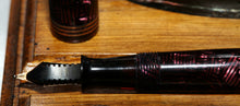 Load image into Gallery viewer, Z-Parker Televisor Slender - Red Striated with "N" 14ct Gold Nib - (P446)