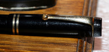 Load image into Gallery viewer, Z-Parker Duofold Junior - Black with Duofold 14ct Gold Nib - (P405)