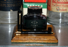Load image into Gallery viewer, Z-Parker Duofold Junior - Black with Duofold 14ct Gold Nib - (P405)