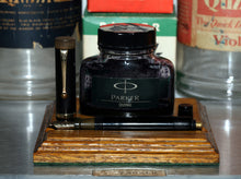 Load image into Gallery viewer, Z-Parker Duofold No.13 - Black with Duofold 14ct Gold Nib - (P740)