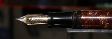 Load image into Gallery viewer, Z-Parker Victory Mk I - Red Candy Stripe with "N" 14ct Gold Nib - (P794)