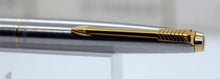 Load image into Gallery viewer, Z-Parker 45 Flighter Gold End GT - Flighter with M Gold Nib - P1080