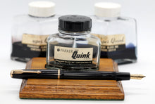 Load image into Gallery viewer, Z-Parker Duofold Senior - Black with No.35 14ct Gold Nib - P1072