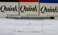 Load image into Gallery viewer, Z-Parker 45 Flighter Black End CT - Flighter with F 14ct Gold Nib - P1081d
