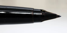 Load image into Gallery viewer, Z-Parker 45 Flighter Black End CT - Flighter with F 14ct Gold Nib - P1081d