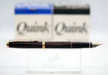 Load image into Gallery viewer, Z-Parker 75 - Woodgrain with 14ct Gold Nib - P1075