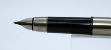 Load image into Gallery viewer, Z-Parker 25 MkIV - Flighter with Steel Nib - P1079b
