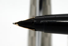 Load image into Gallery viewer, Z-Parker 45 - Harlequin Grey Shield with 14ct Gold Nib - P0977