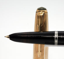 Load image into Gallery viewer, Z-Parker 51 - Black with 14ct Gold Nib - P1057a