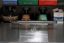 Load image into Gallery viewer, Z-Parker 75 - Flighter GT with 2 Tassies with "M" 14ct Gold Nib - (P170)