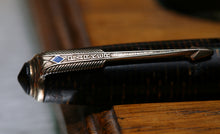 Load image into Gallery viewer, Z-Parker Vacumatic - Golden Brown (Blue Diamond) with 14ct Gold Nib - (P383)